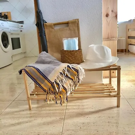 Apartamento En 1º Linea De La Playa De Samil شقة فيجو